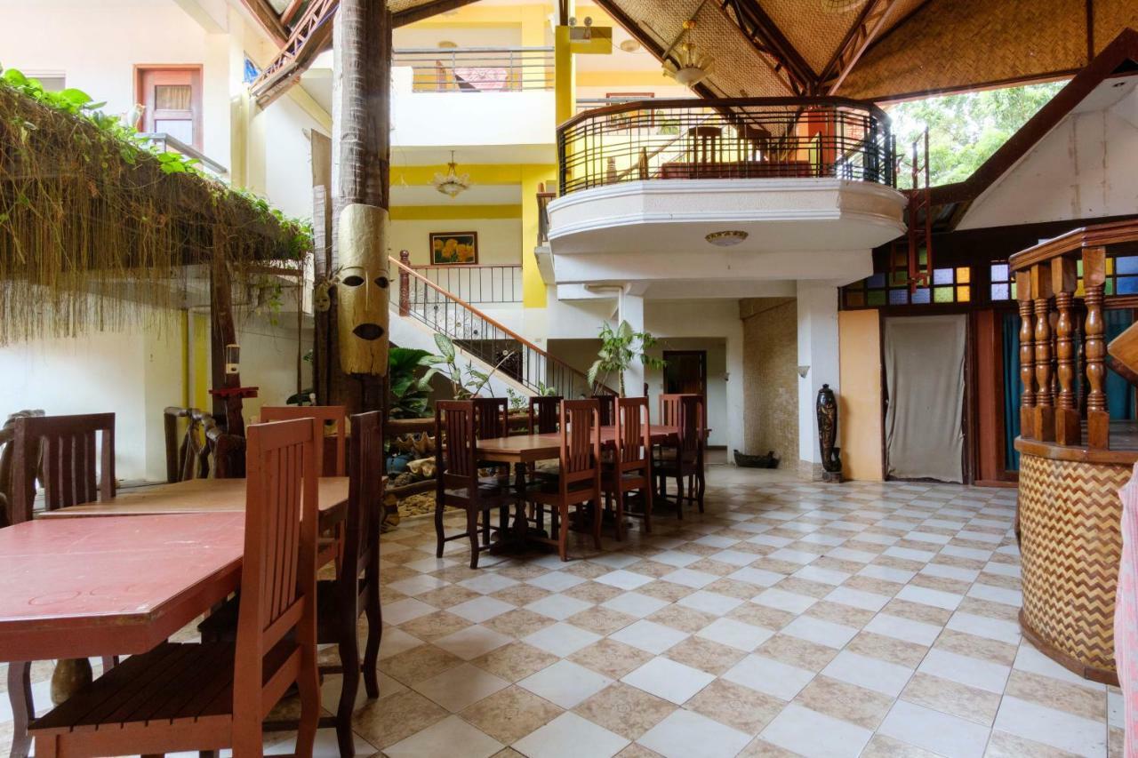 Oyo 621 De Loro Inn Puerto Princesa Exterior foto